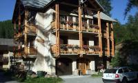 chalet-u-coulombu-location-vars-4.jpg